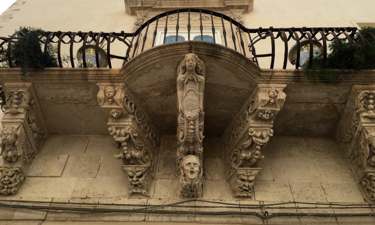 Maniace 57, Ortigia Historic Center, 200 Mt From The Beach Syracuse Buitenkant foto